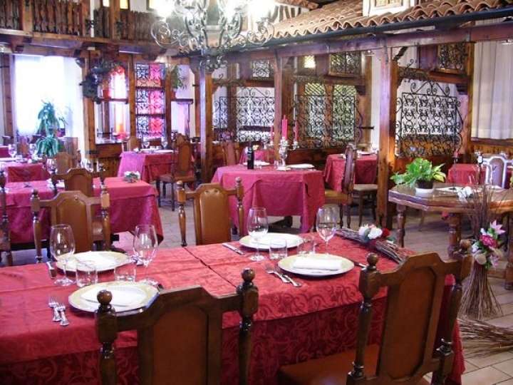 Sala rossa Foto - Capodanno Ristorante Tetto Brianzolo Lissolo